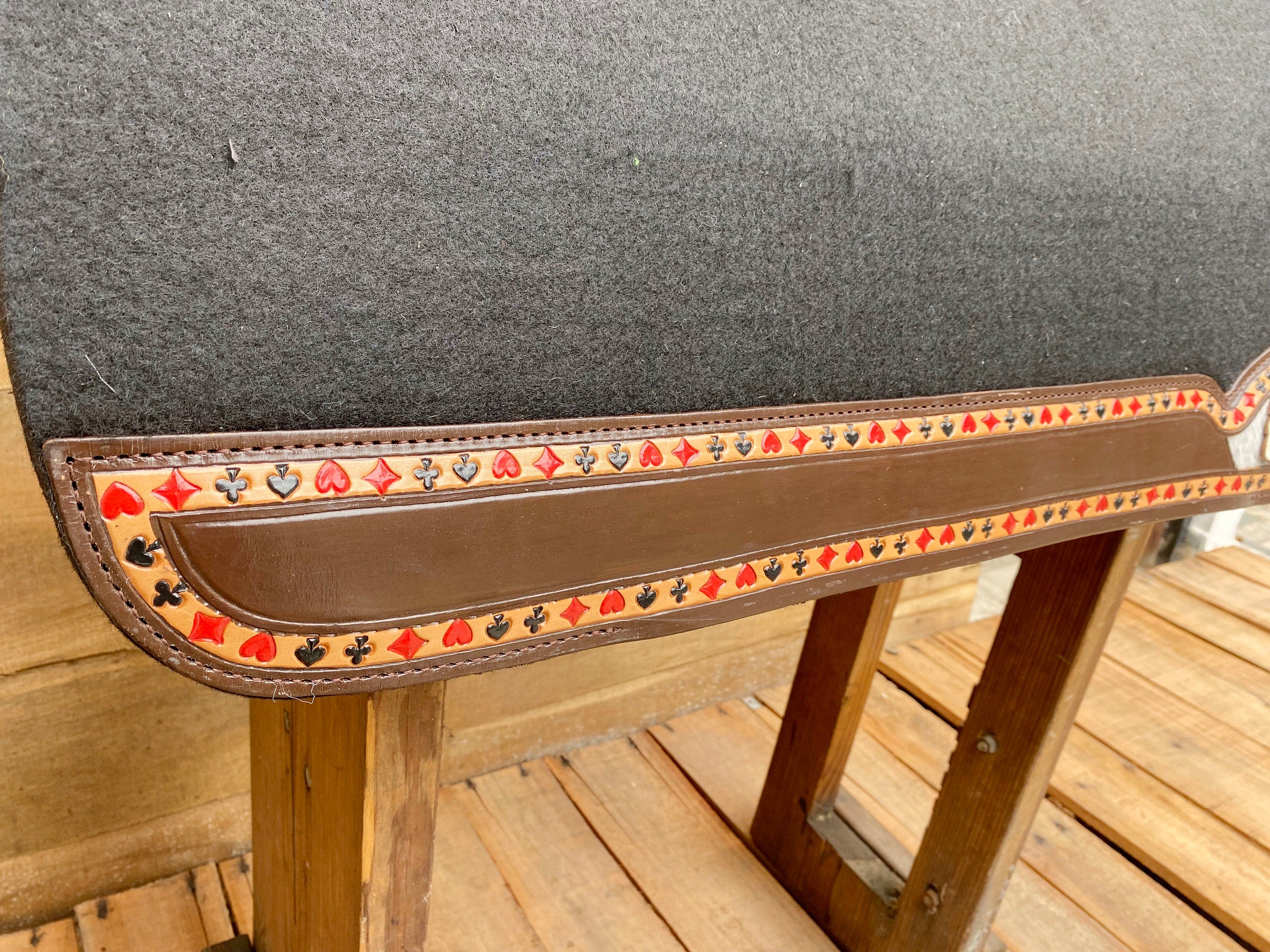 Saddle Pad for horses Western saddle pad reinforced spine hand painted Playing cards on decent brown leather inlay at the bottom of the pad