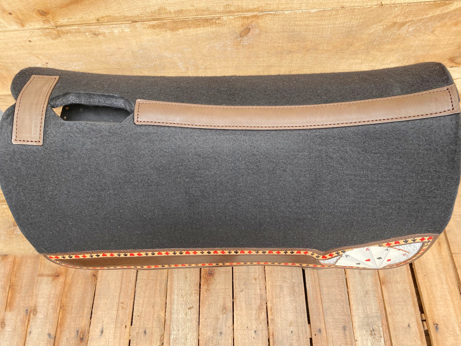 Saddle Pad for horses Western saddle pad reinforced spine hand painted Playing cards on decent brown leather inlay at the bottom of the pad