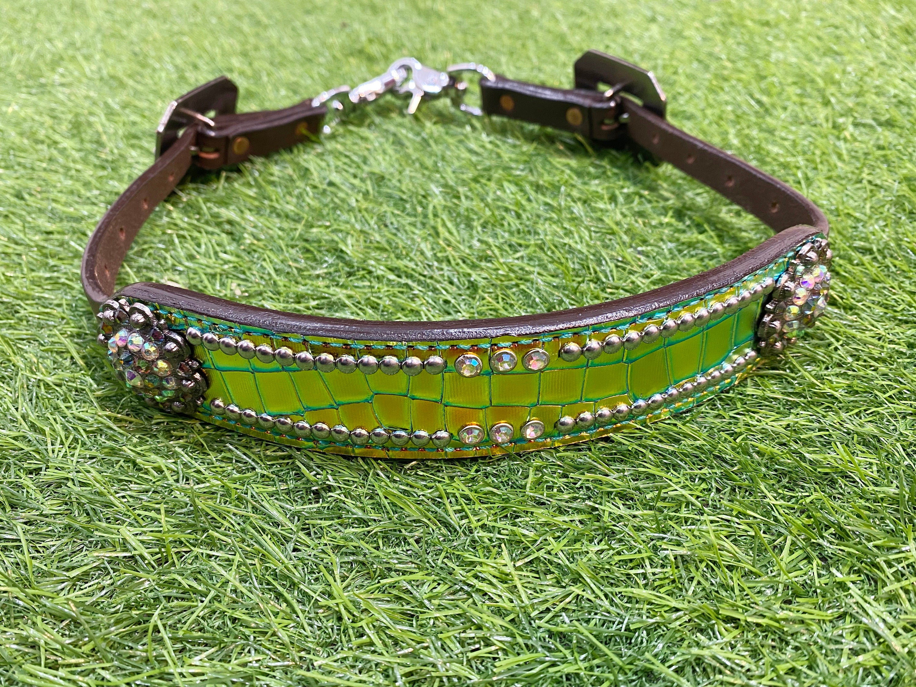 MOUSM Western Horse Bridle &amp; Breast Collar Tack Set – Argentina Cow Leather Western Headstall Tack Decorated with Yellow &amp; Green Holographic Metallic Carving