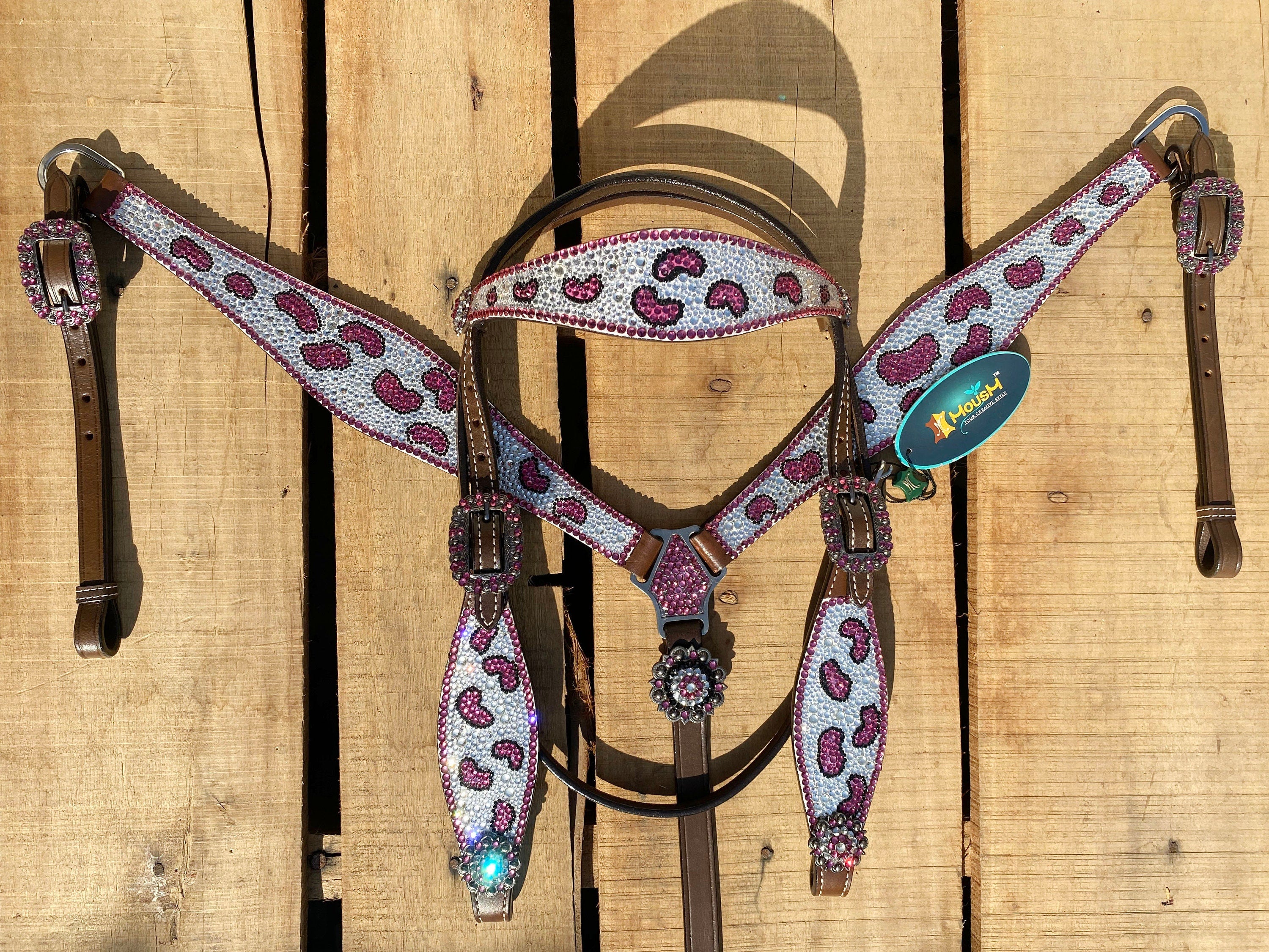 MOUSM Valentine Day Western Horse Tack Set - Decorated with Pink Silver Stones for Stunning Look and Feel