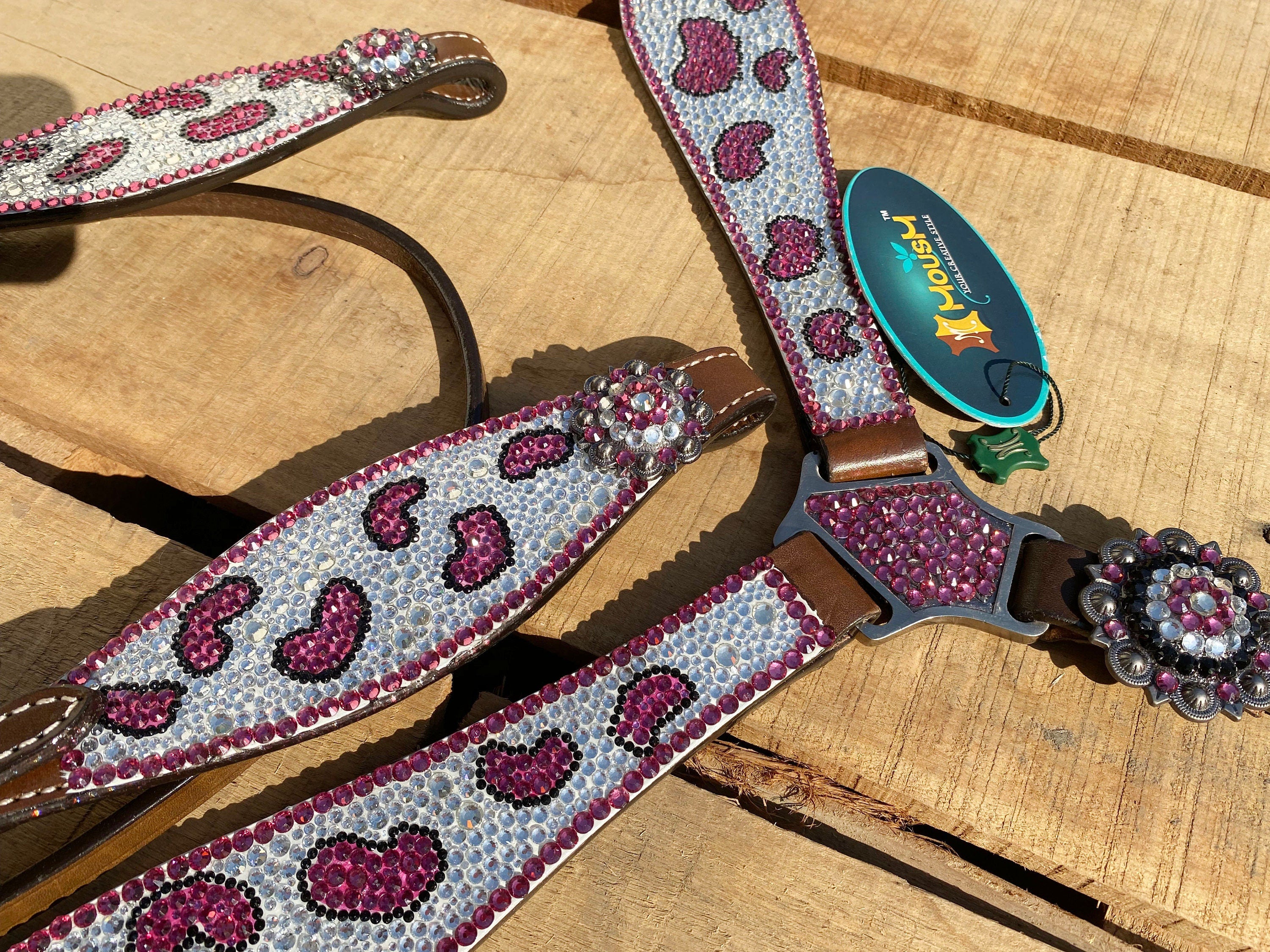 MOUSM Valentine Day Western Horse Tack Set - Decorated with Pink Silver Stones for Stunning Look and Feel