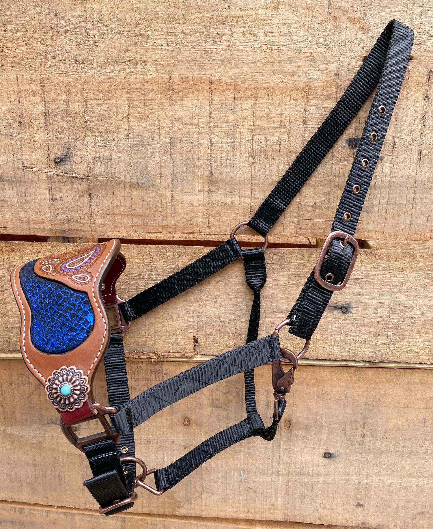 Genuine Argentina Cow leather Bronc Halter for Horses, Decorated with paisley carving with royal sanck print