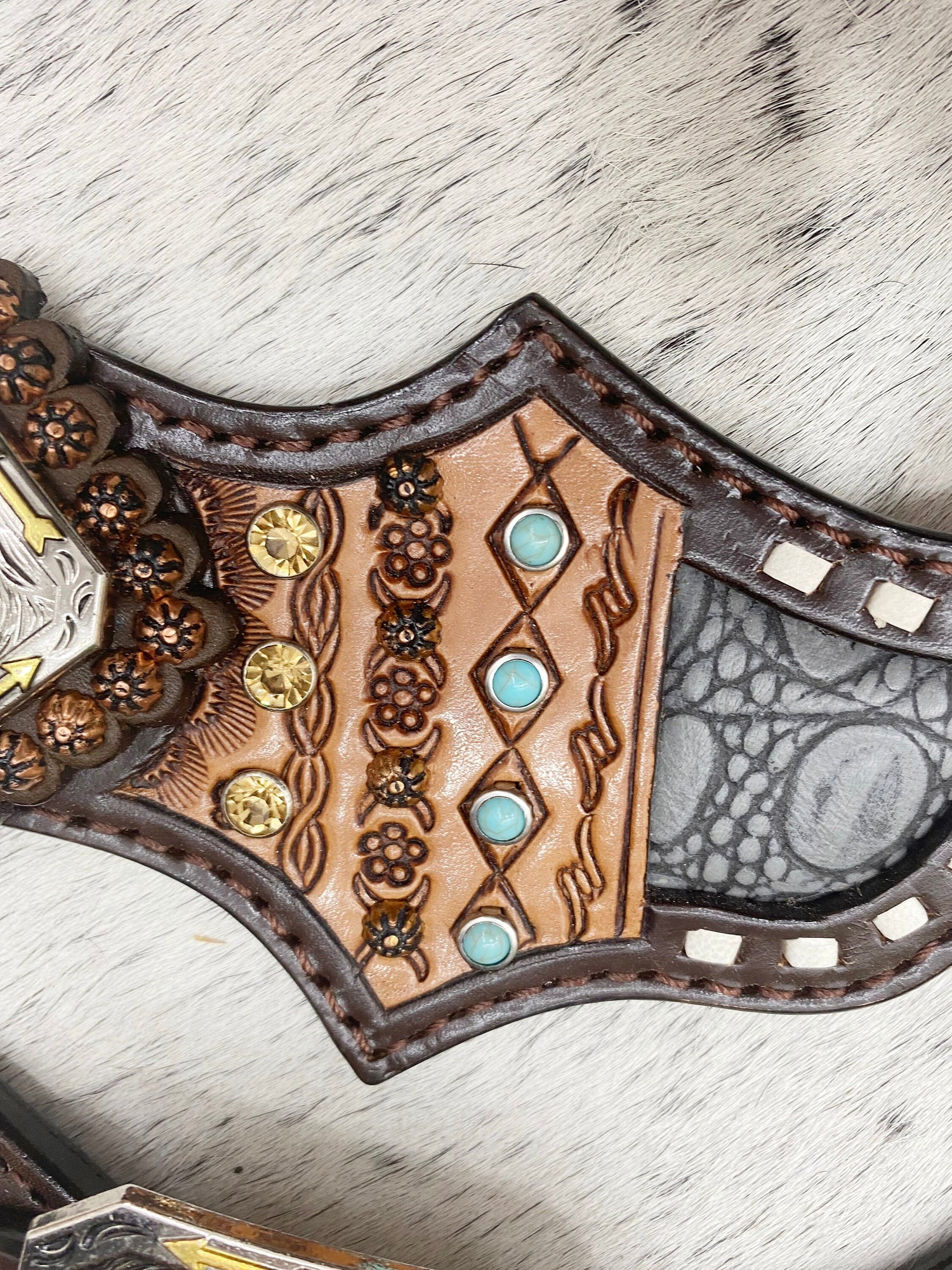 Spurs Leather Ladies Spur strap decorated with alligator and engraved look leather with turquoise rhinestone and buck stitching inlay