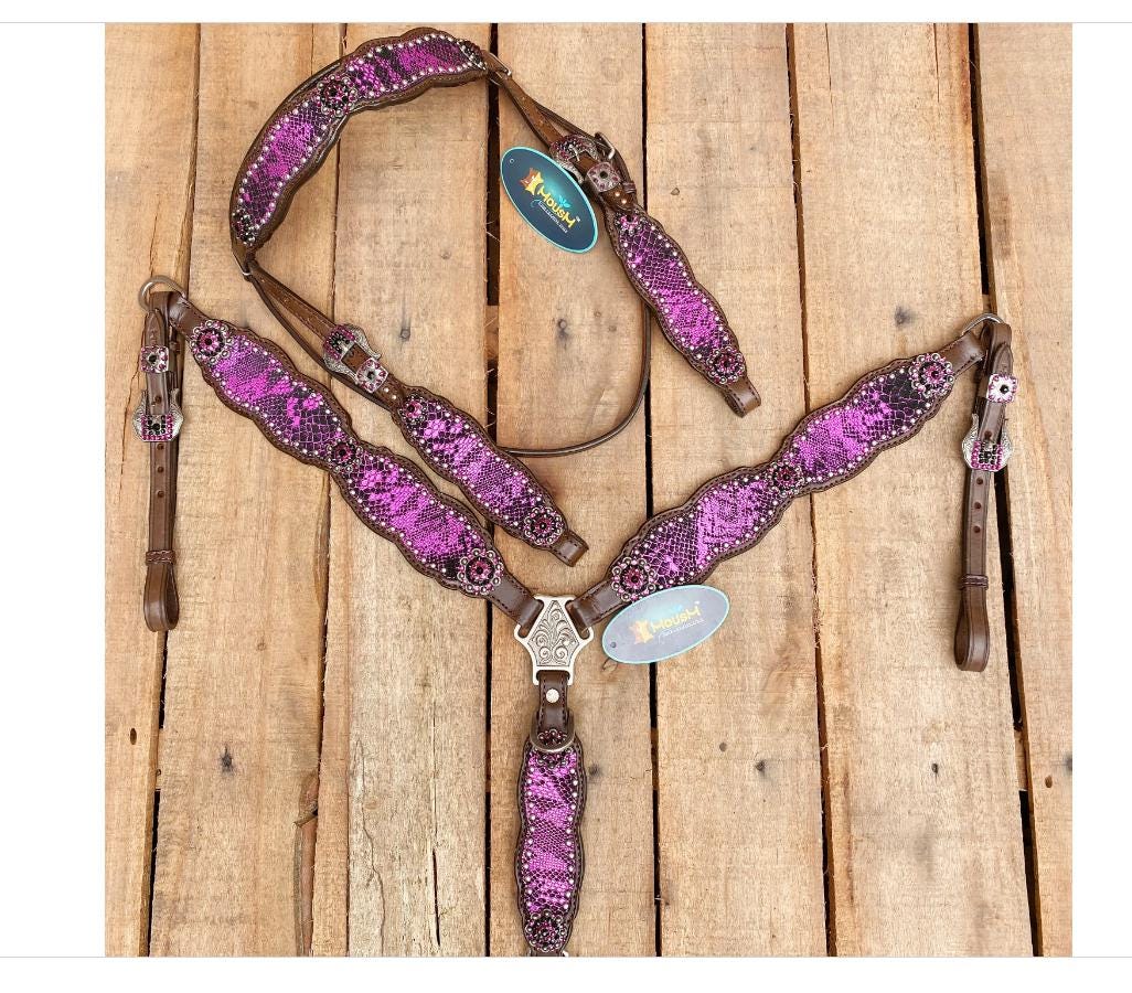 Valentine Day Western Leather Headstall and Breast Collar tack Set for the horse, Western headstall  print pink alligator inlay with stone