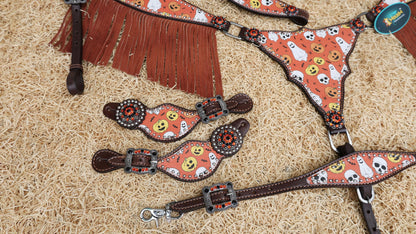 MOUSM Spooky Western Leather Horse Tack Set – Headstall &amp; Breast Collar Decorated with Halloween Pumpkin, Ghost &amp; Bats Print with Black-orange Rhinestone, Leather Fringe