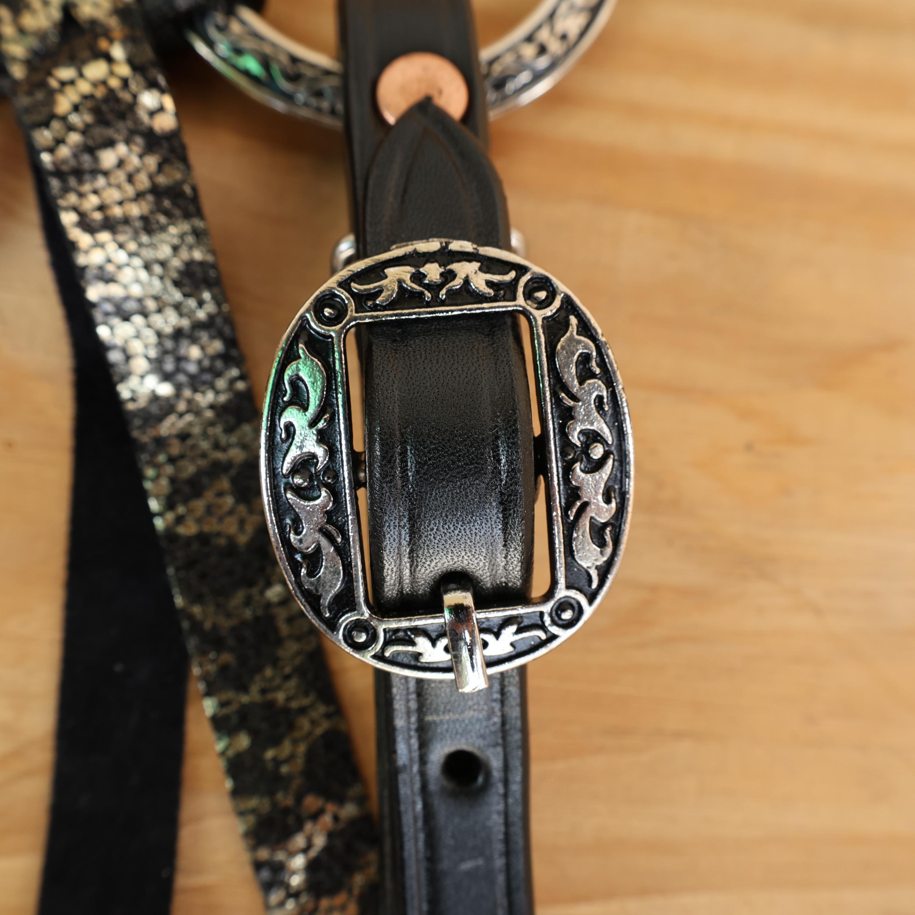 MOUSM Western Headstall and Breast Collar Set – Decorated with Engraved Antique Nickel Rings, Metallic Leopard Leather Fringe on Black Leather Braided Browband and Cheekpiece