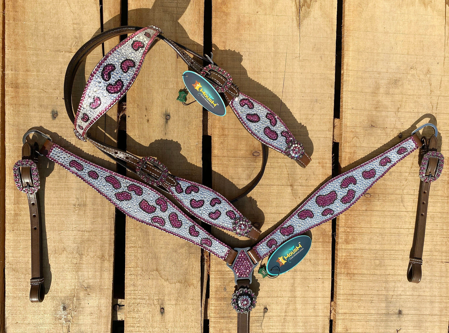 MOUSM Valentine Day Western Horse Tack Set - Decorated with Pink Silver Stones for Stunning Look and Feel