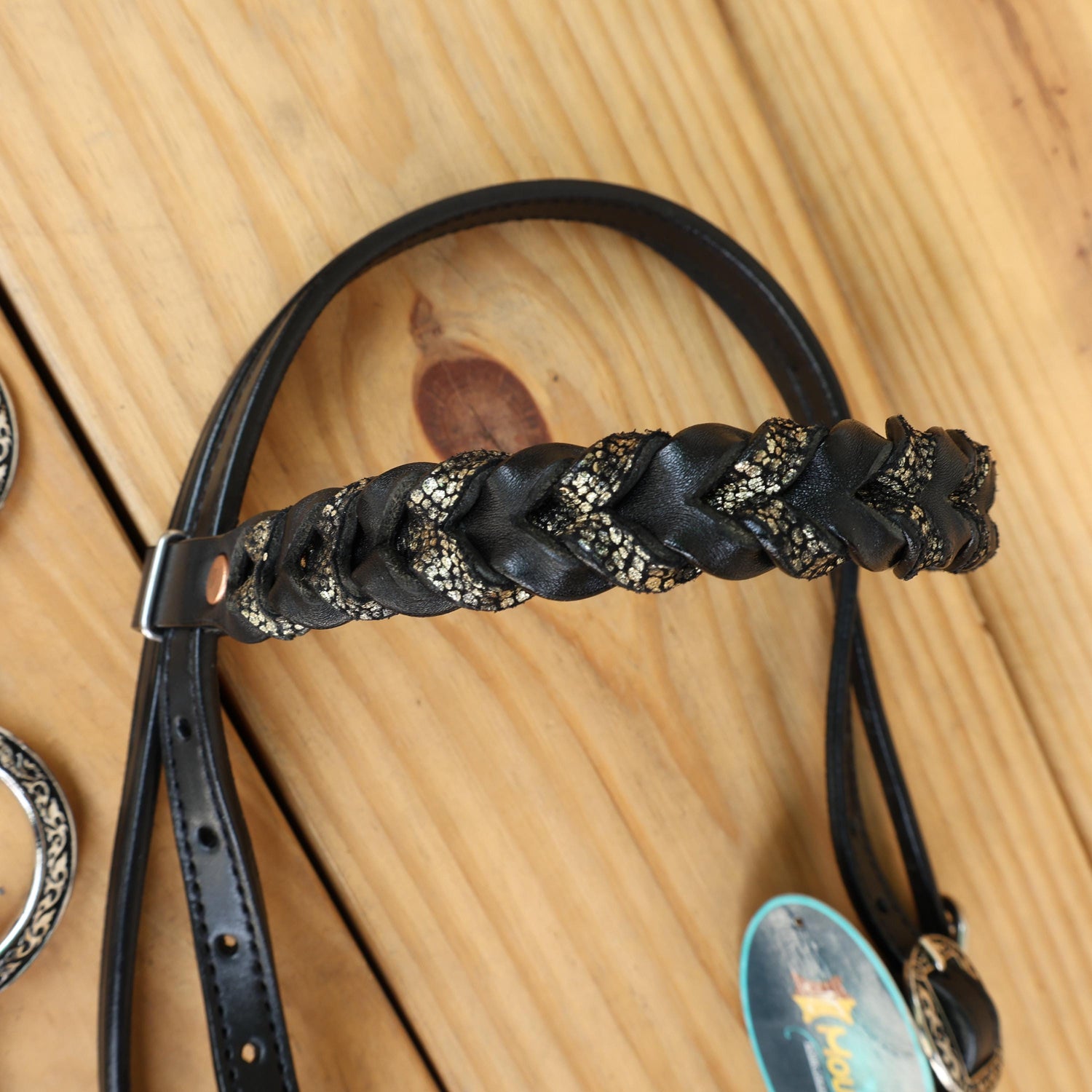 MOUSM Western Headstall and Breast Collar Set – Decorated with Engraved Antique Nickel Rings, Metallic Leopard Leather Fringe on Black Leather Braided Browband and Cheekpiece