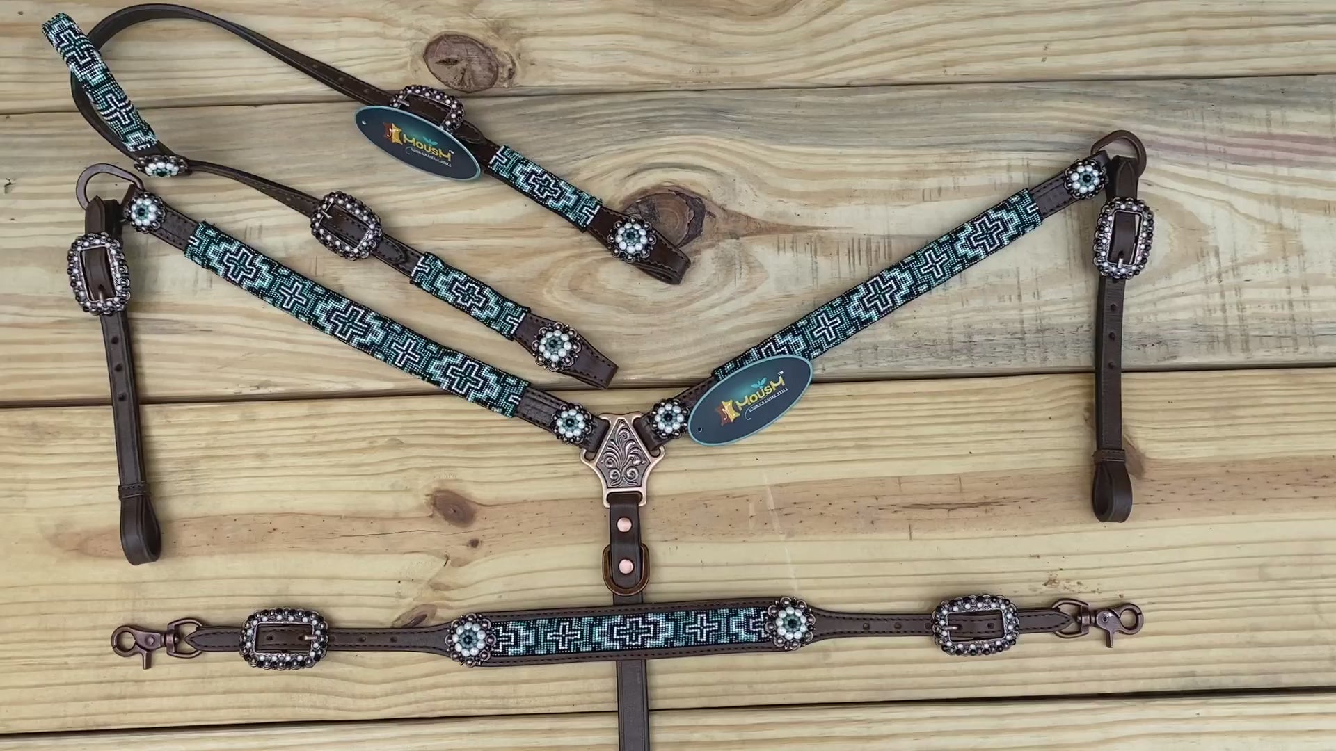 MOUSM Argentina Cow Leather Headstall &amp; Breast Collar with Wither Strap – Western Leather Tack Set with Turquoise Beaded Southeastern Pattern &amp; Matching Conchos