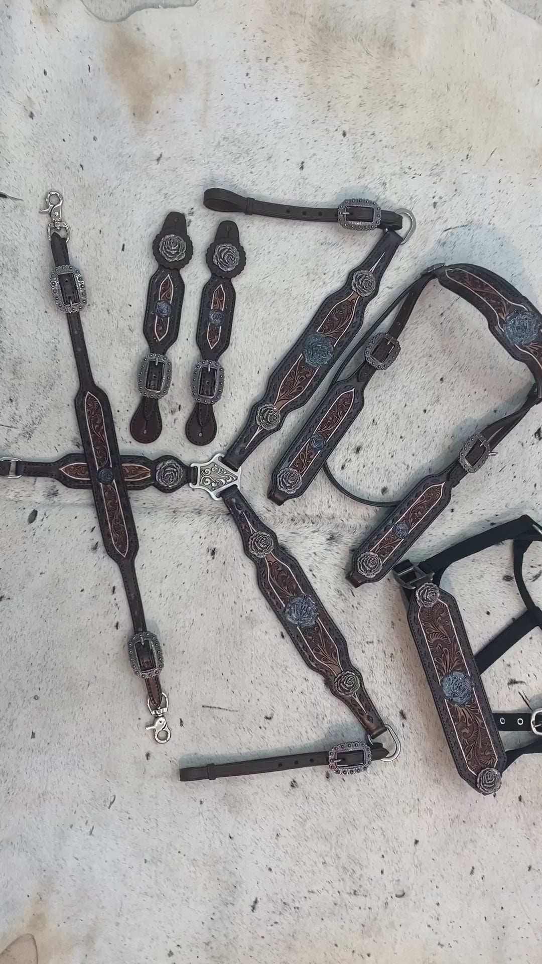 Hand Floral Carved Detailing Western 5 Piece Horse Tack Set