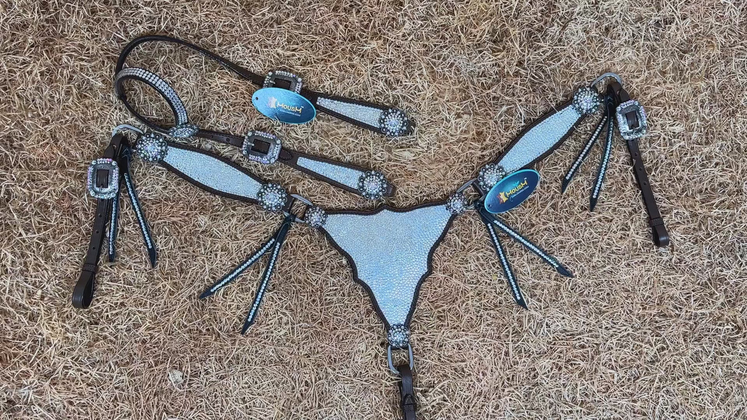 MOUSM Western Headstall and Breast Collar Set – Argentina Cow Leather Horse Tack Set Decorated with White Clear Rhinestones on Gladiator Breast Collar with Roping and Bling Conchos