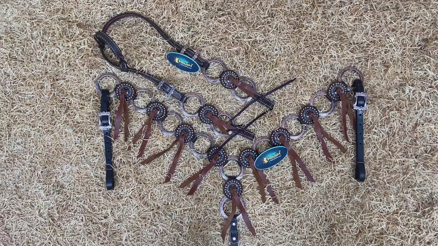 MOUSM Western Ring Headstall and Breast Collar Set – Handcrafted from Argentina Cowhide Leather, One-Ear Headstall with Twisted Cheek Piece &amp; Leather Fringe, Decorated with Congress Conchos Finished with Antique Copper Hardware